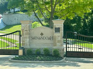 GetAttachmentThumbnail